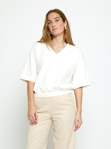 Peppercorn Top 'Fiola' in Wit: voorkant