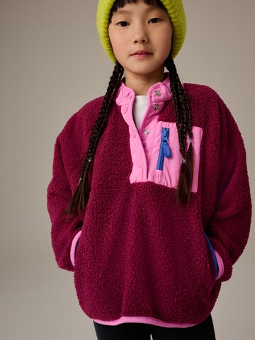 Next Pullover in Lila