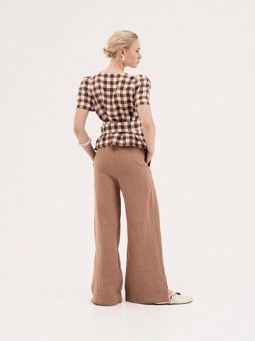 Camicia da donna 'Elisa' di AmourLinen in marrone