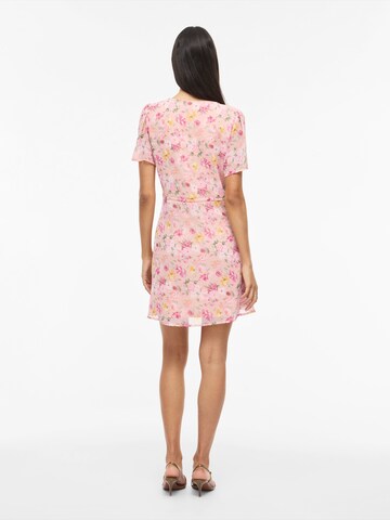 Robe d’été 'VIFALIA' VILA en rose