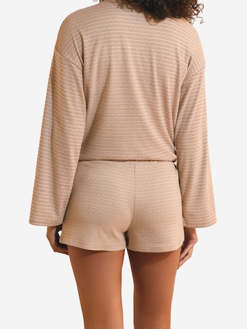 Shorty 'Beno' di ETAM in beige