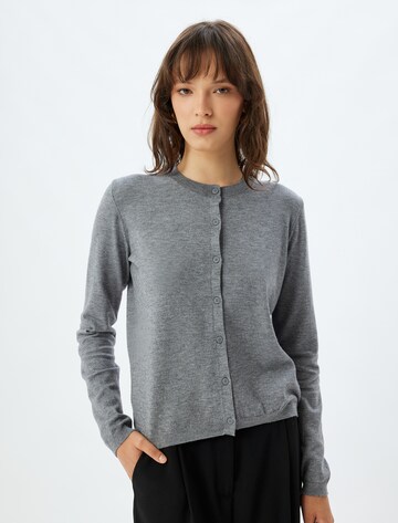 Koton Strickjacke in Grau: Vorderseite