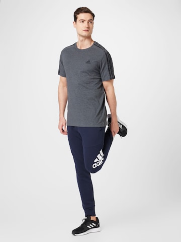 T-Shirt fonctionnel 'Essentials' ADIDAS SPORTSWEAR en gris