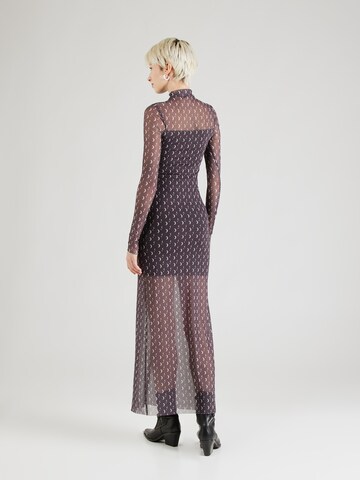 Robe 'NMLUNA' Noisy may en gris
