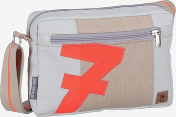 360 Grad Crossbody Bag in Beige: front