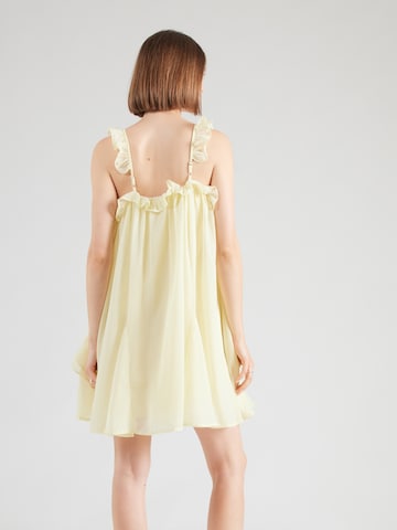 YAS - Vestido de gala 'YASCHIFFA' en amarillo