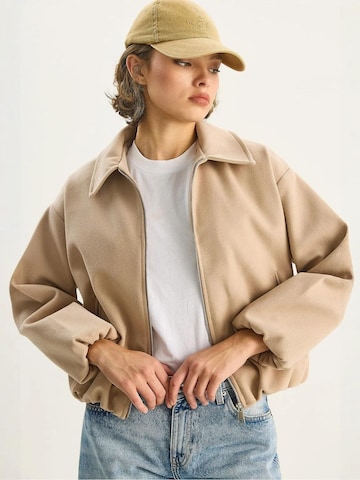 Bianco Lucci Tussenjas in Beige