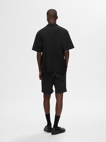 SELECTED HOMME Comfort fit Button Up Shirt 'SLHCasper' in Black: front