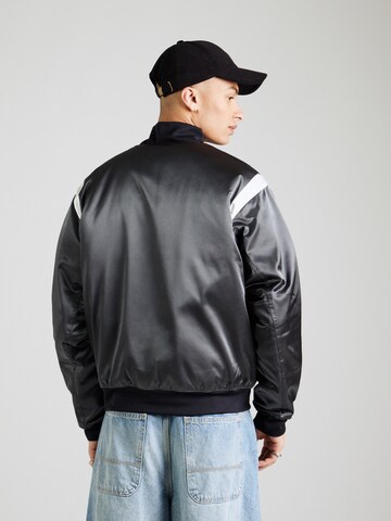 Jordan Φθινοπωρινό και ανοιξιάτικο μπουφάν σε μαύρο: πίσω