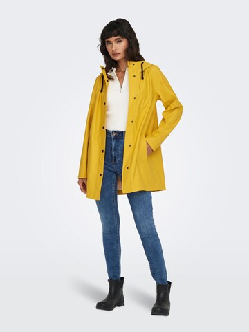 Veste fonctionnelle ONLY en jaune