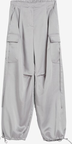 Loosefit Pantalon cargo Bershka en gris : devant