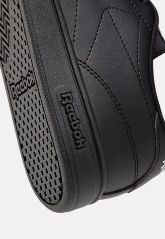 Reebok Sneaker in Schwarz