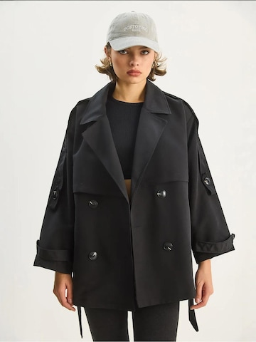 Bianco Lucci Tussenmantel in Zwart