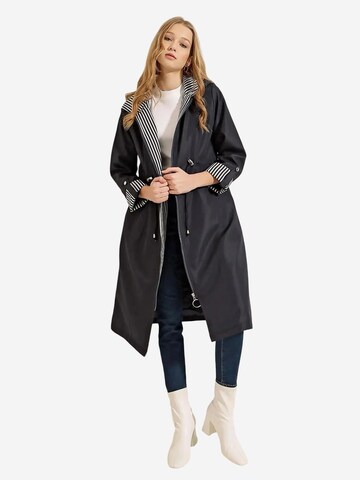 Bigdart Between-Seasons Coat in Blue: front