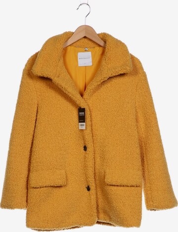 RINO & PELLE Jacket & Coat in M in Yellow: front