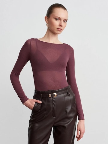 Camicia da donna di Dilvin in lilla: frontale