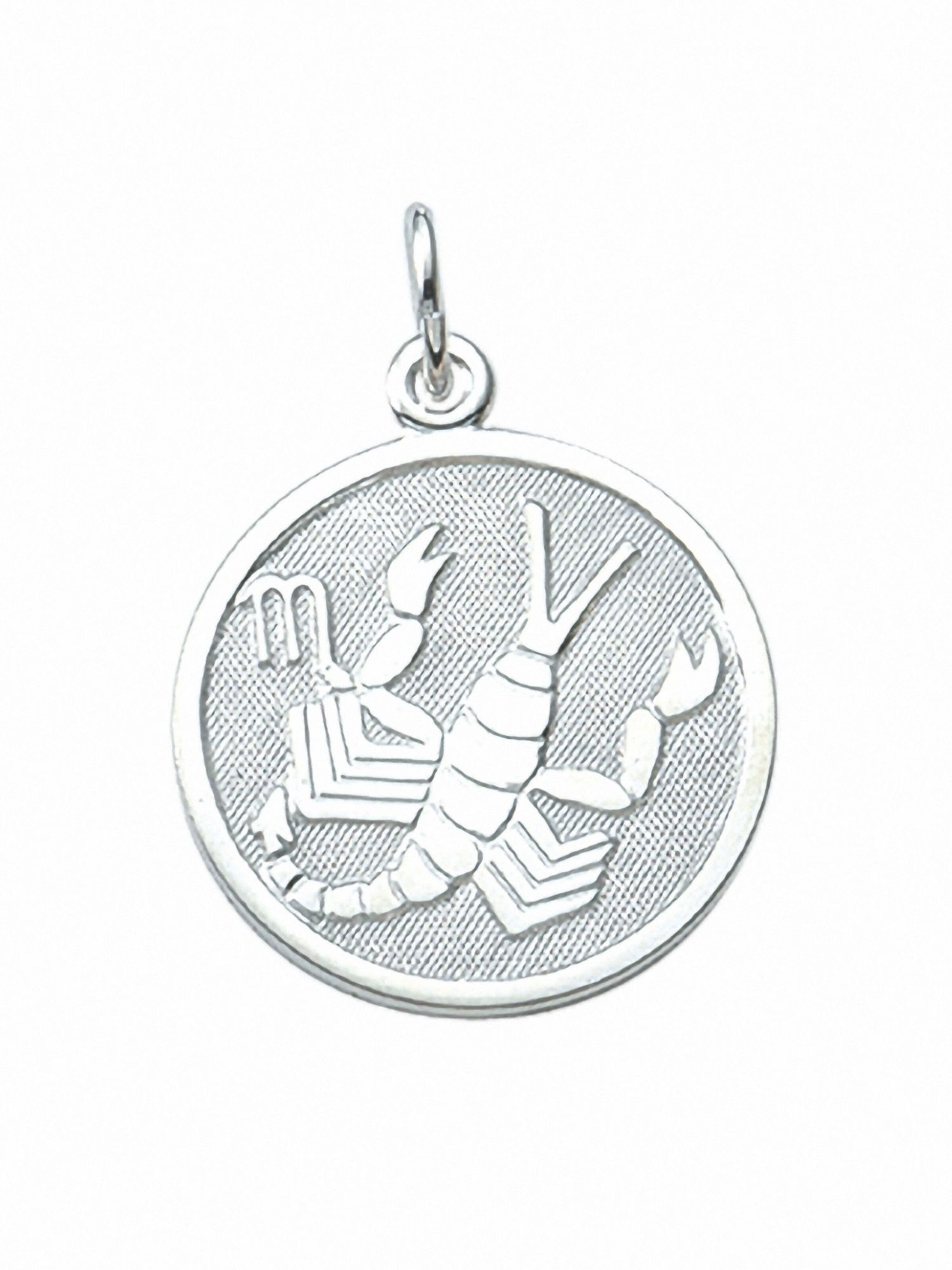 Adelia´s Anhänger 'Skorpion' in Silber: Vorderseite