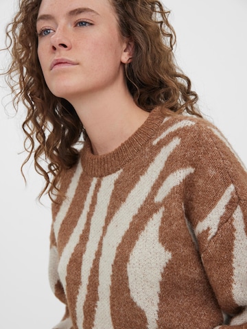 VERO MODA Sweater 'Belle' in Brown