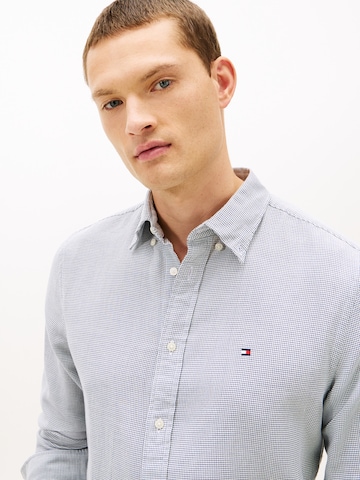 mėlyna TOMMY HILFIGER Standartinis modelis Marškiniai