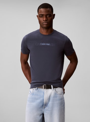 Calvin Klein - Camiseta en azul: frente
