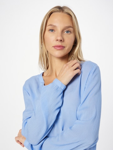 Kaffe Blouse in Blue