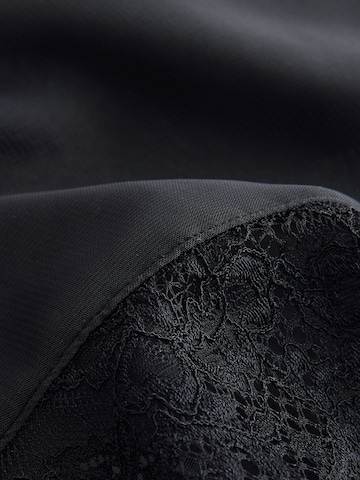 Next Koszula nocna w kolorze czarny