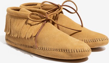 Minnetonka Mockasin i brun