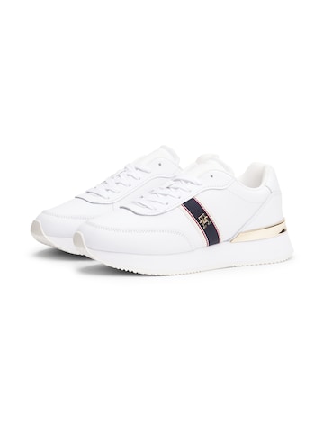 Baskets basses TOMMY HILFIGER en blanc
