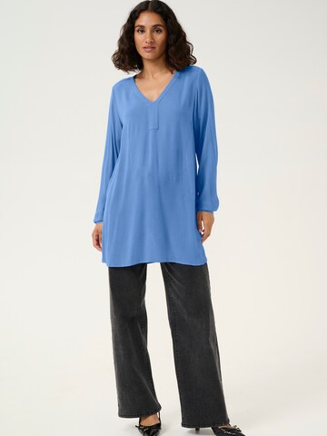 Tunica 'Amber' di KAFFE CURVE in blu
