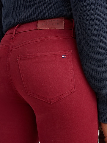 Skinny Jeans 'Harlem' di TOMMY HILFIGER in rosso