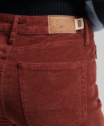 évasé Pantalon Superdry en violet