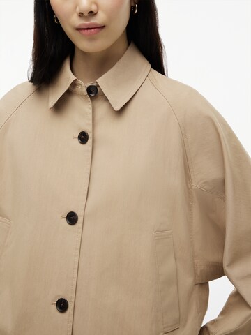 TOMMY HILFIGER Between-season jacket in Beige