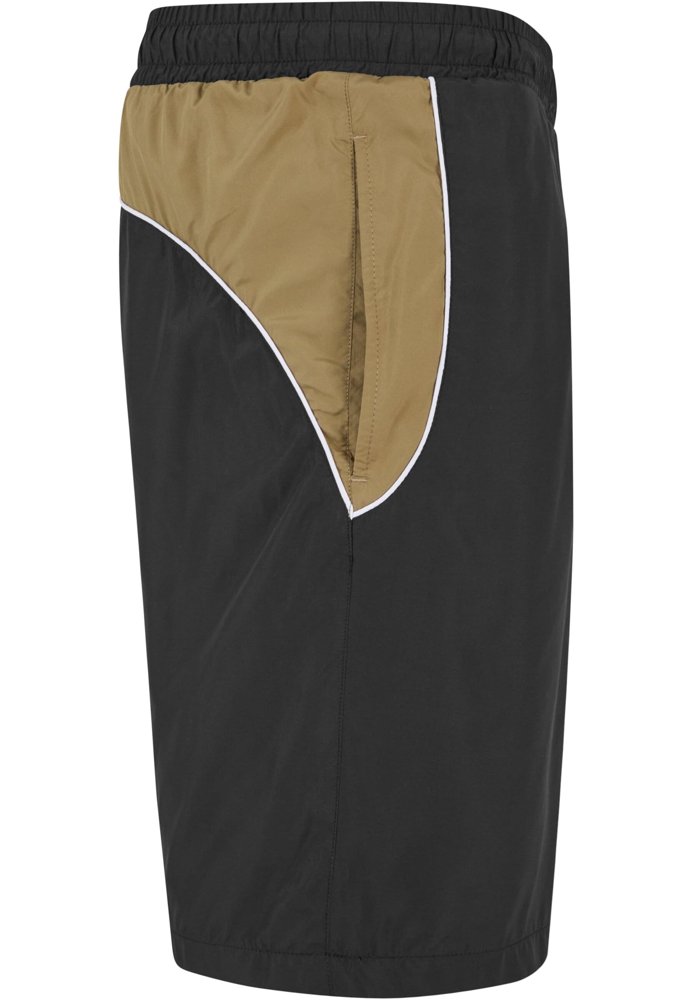 regular Pantaloni di Urban Classics in nero