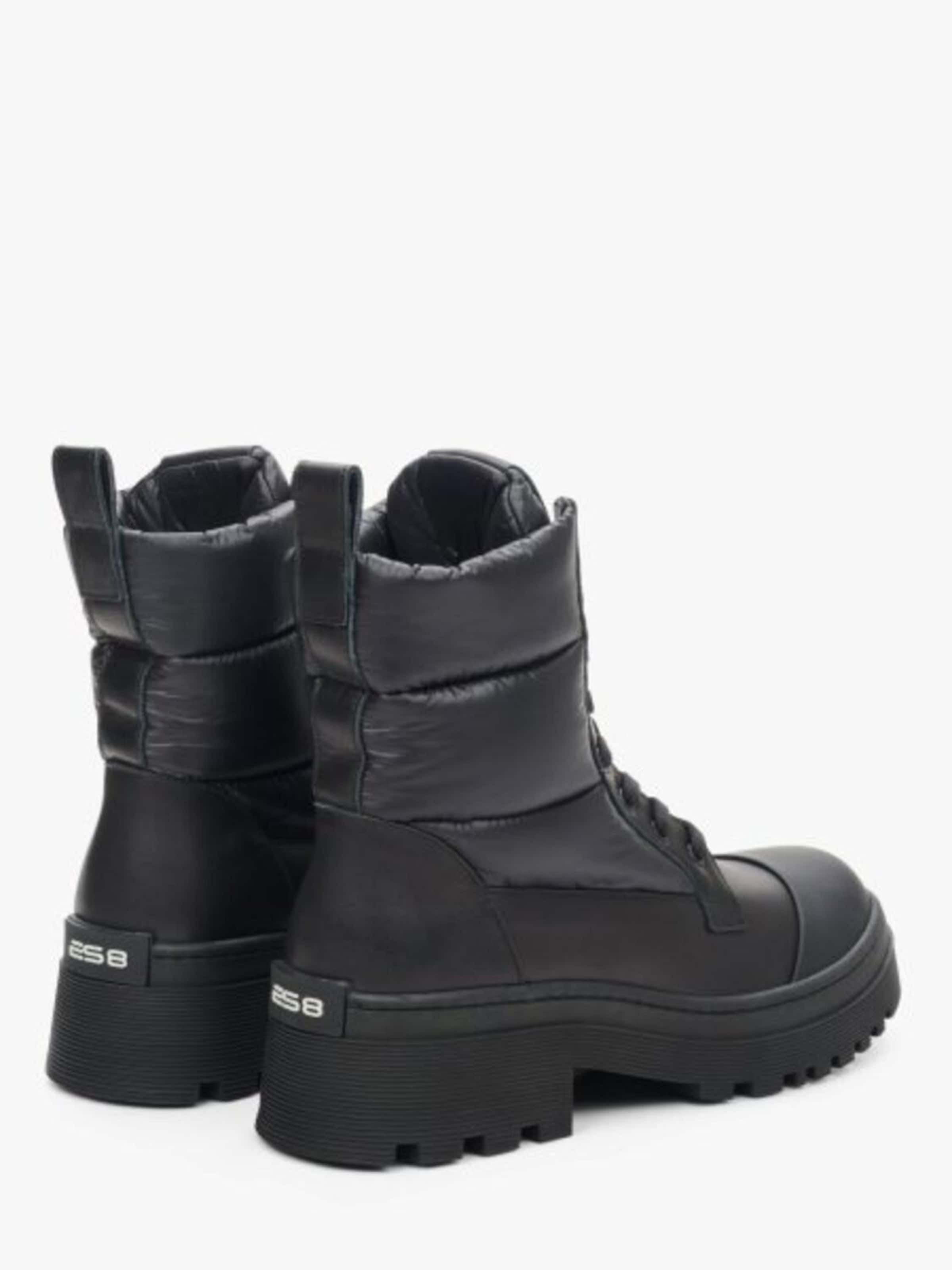 ES8 - Botas '142-24633' en negro
