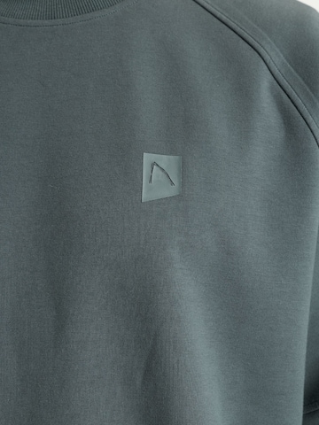 CHASIN' Sweatshirt in Green