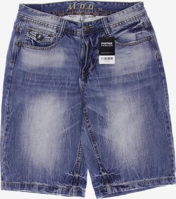 Miracle of Denim Shorts in 33 in Blue: front
