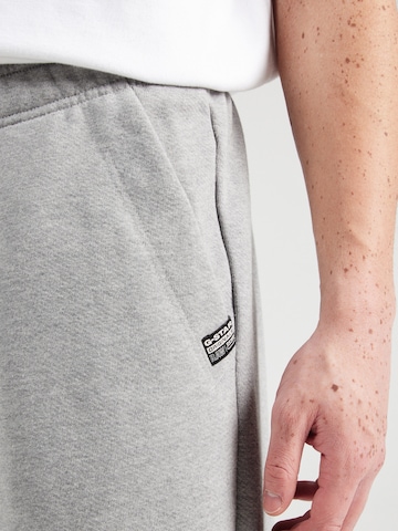G-STAR Tapered Hose 'Essential' in Grau