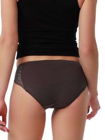 Blackspade Slip in Grey