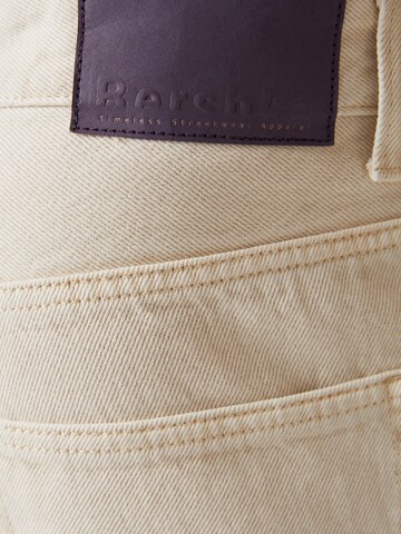 Bershka Regular Farkut värissä beige