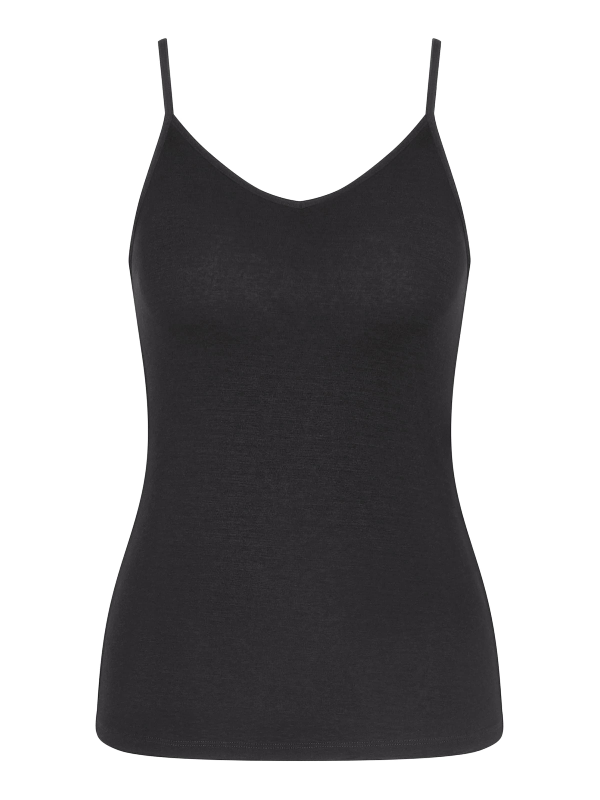 TRIUMPH Haut ' Beauty Layers ' en noir, Vue avec produit