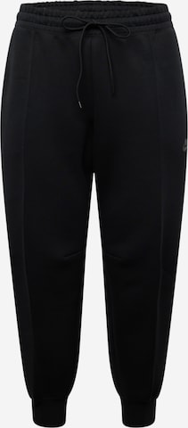 Effilé Pantalon de sport Nike Sportswear en noir : devant