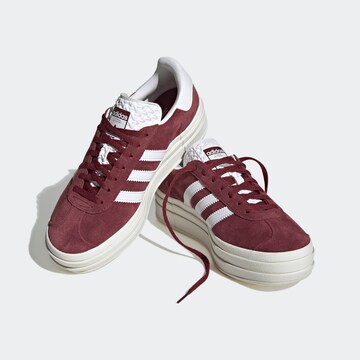 ADIDAS ORIGINALS Σνίκερ χαμηλό 'Gazelle Bold' σε κόκκινο