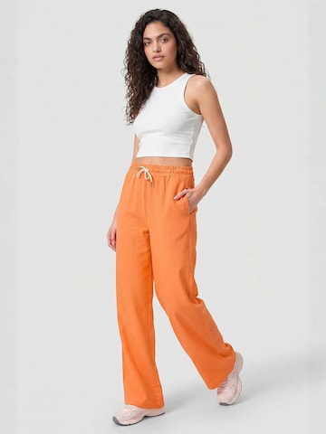 Tommy Life Trousers in Orange