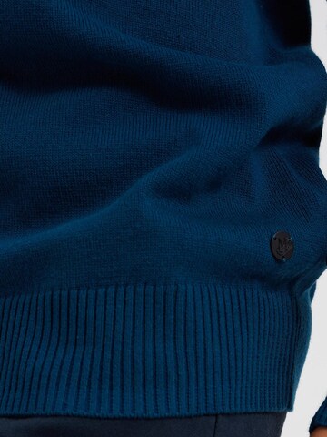 WE Fashion Sweater in Blue
