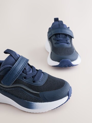 Baskets Next en bleu