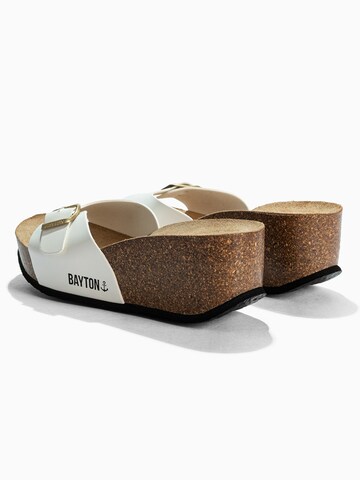 Bayton Klapki 'LUNA' w kolorze biały