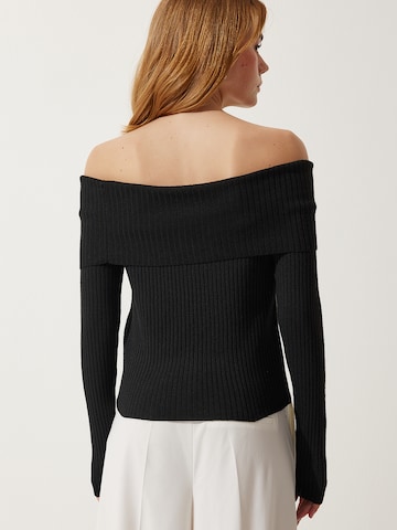 Happiness İstanbulPulover - crna boja