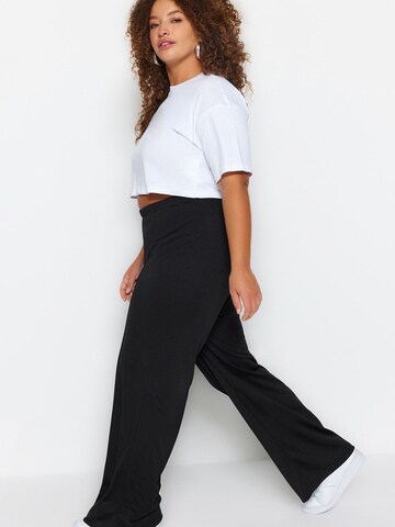 Trendyol Curve Wide Leg Hose in Schwarz