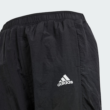 ADIDAS SPORTSWEAR Loosefit Παντελόνι φόρμας 'Dance Woven' σε μαύρο