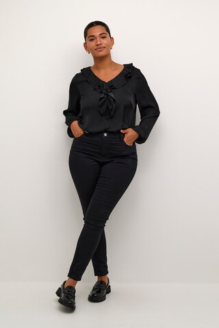 KAFFE CURVE Blouse 'KC Cassa' in Zwart